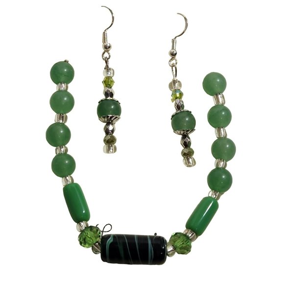 Green Jade Aventurine Silver Black Bracelet Earrings Set - Picture 5 of 7